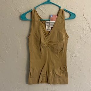 Serra undergarment. Size large.